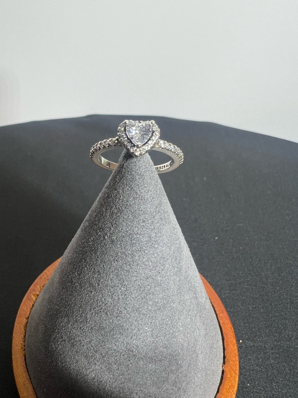 NWT Pandora Sterling Silver Elevated CZ Heart Ring